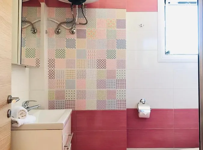 Lounge House * Lakithra