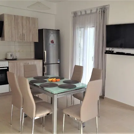 Lounge House